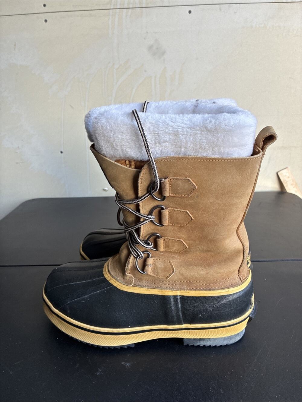 Ranger Thinsulate Ultra Duck Boots Hunting Wool Size 8 Great Shape